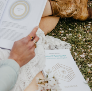 Online course Holistic Living in Practice